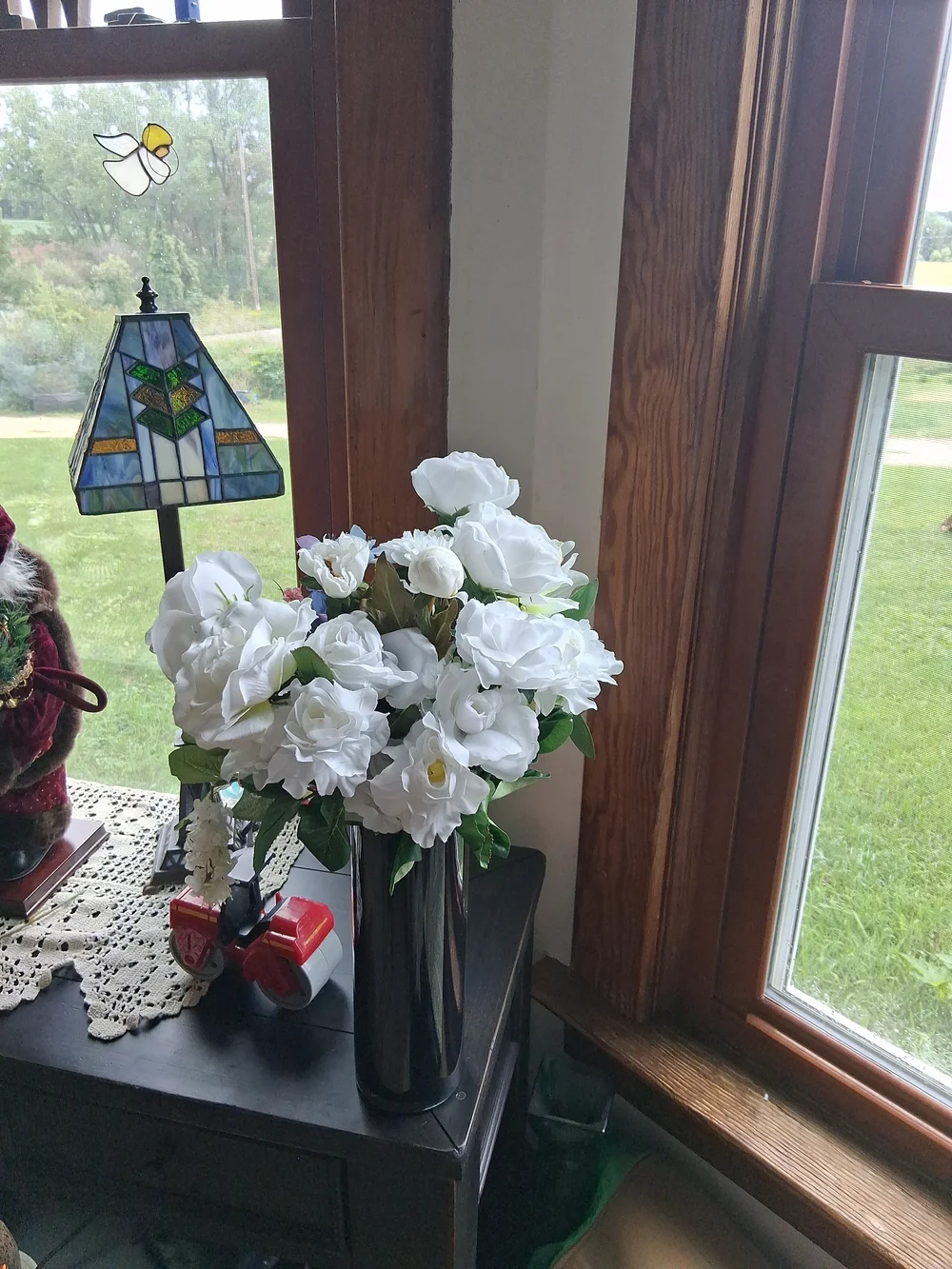 Artificial White and Blue Rose Bouquet in Black Vase - Unbranded